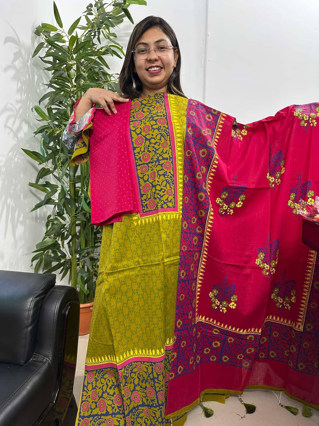 Mehedi Magenta Block