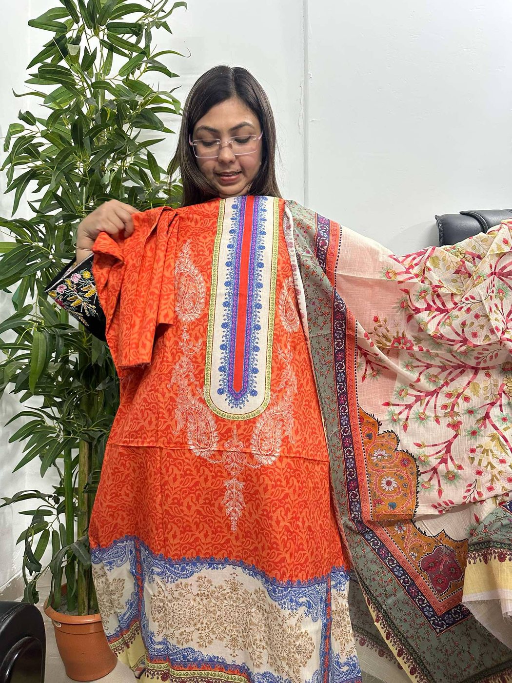 Bin Hameed Orange Blue