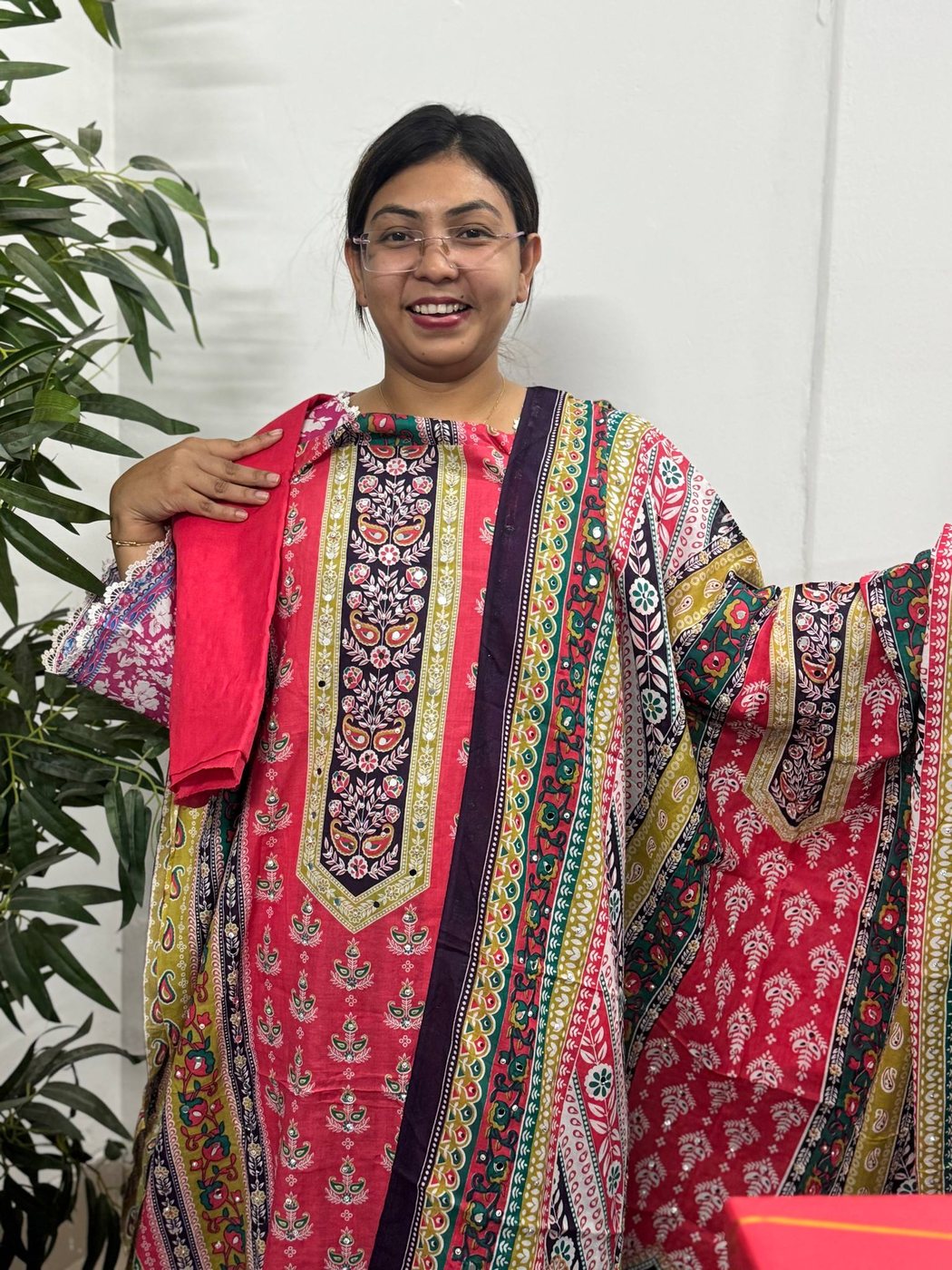 Chundri Pata Lal
