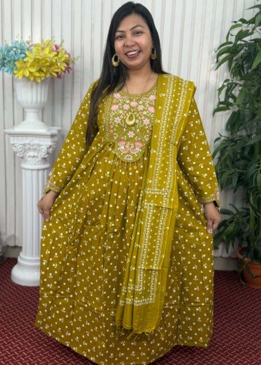 Gaun (Yellow)