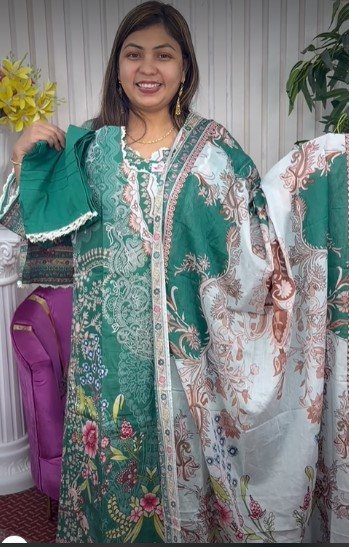 Golapi Dhew