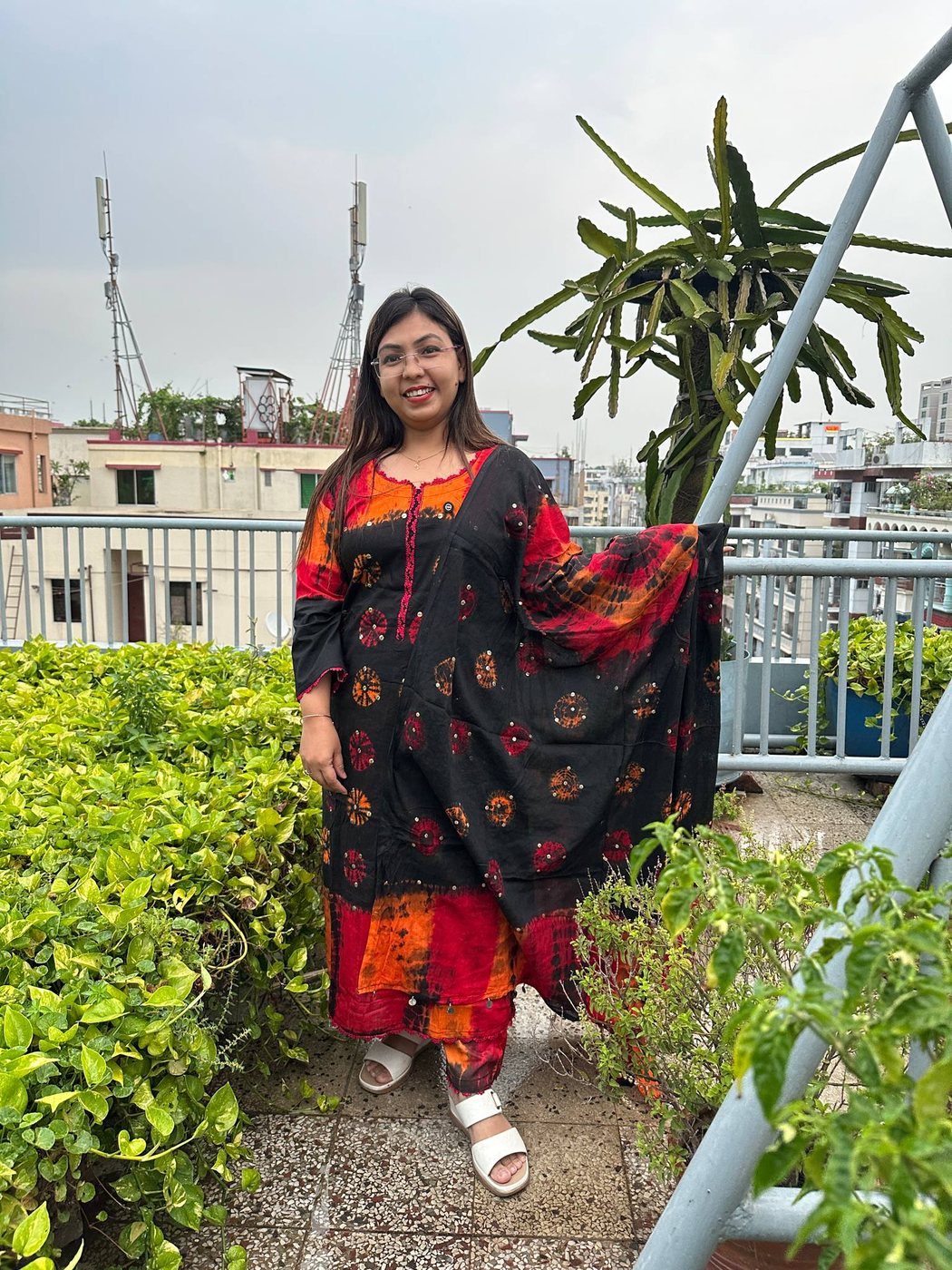 Batik Black Chundri
