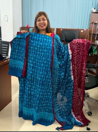 Batik Unstitch (Blue Maroon)