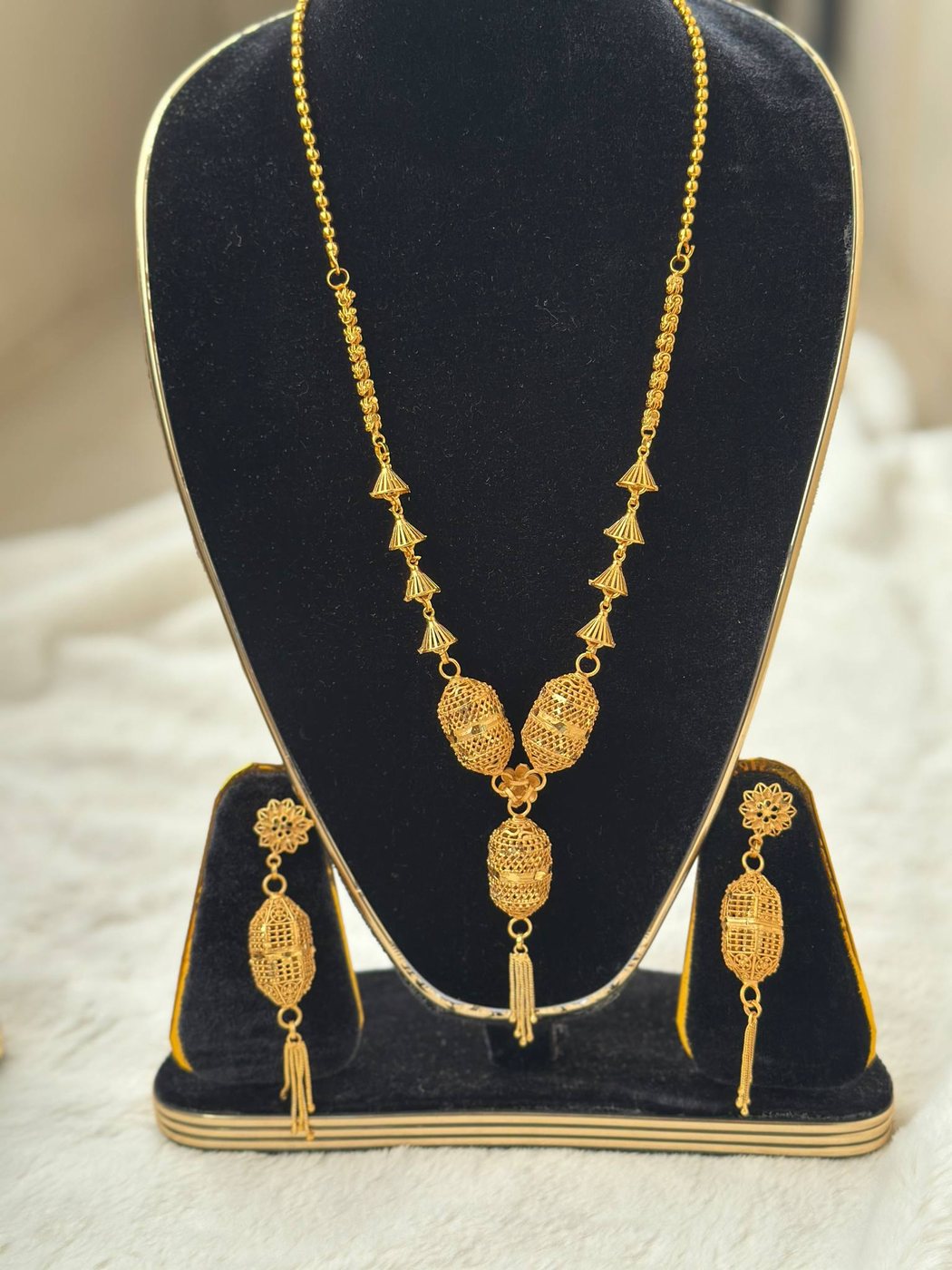 Neck Set