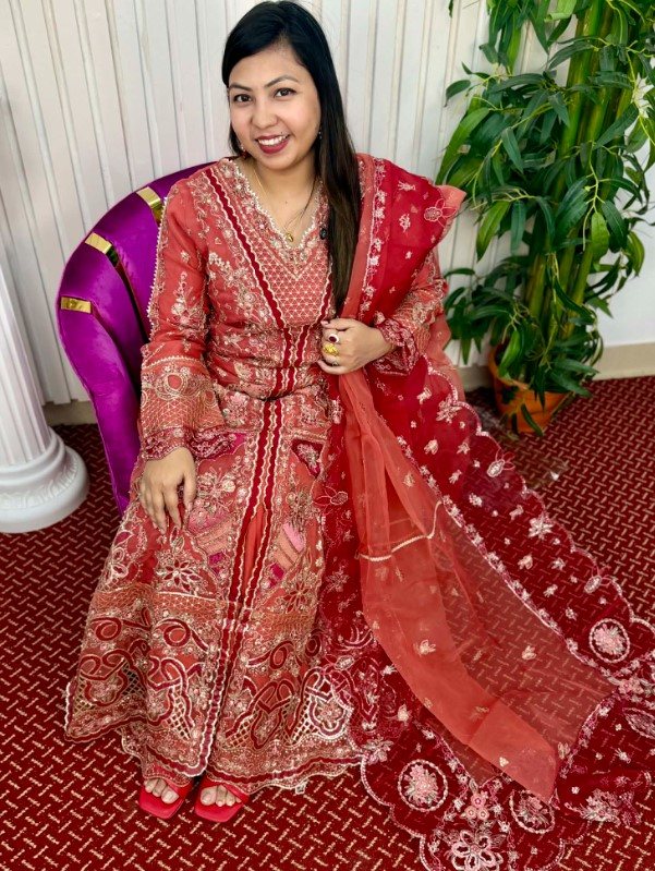 Pakistani Gaun